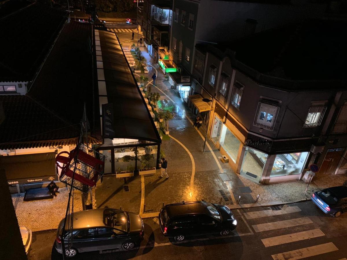 Lar Dois Coracoes Hostel Alges Ngoại thất bức ảnh